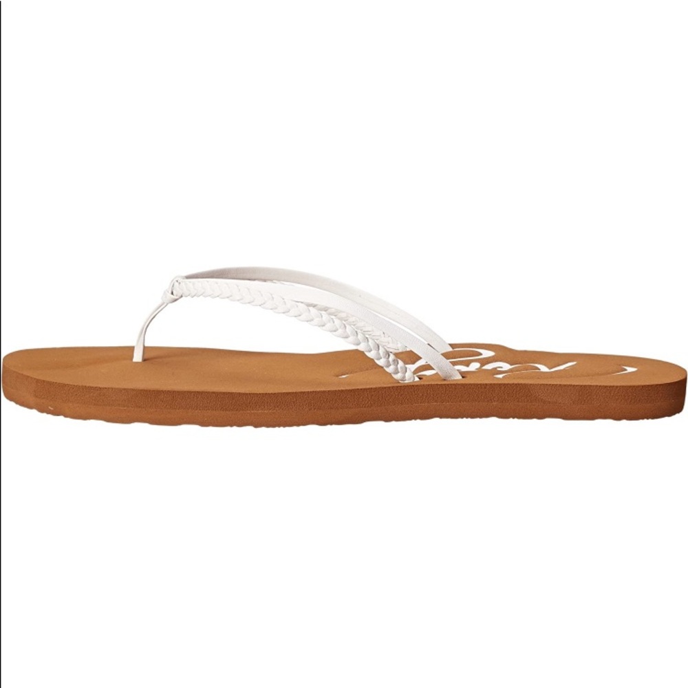 Roxy ‘Cabo’ flip flops so 7